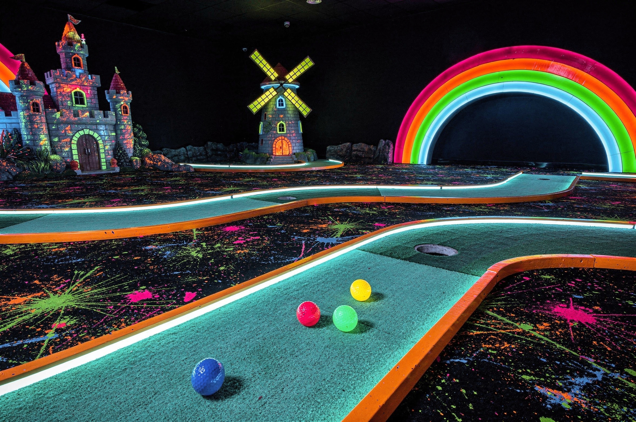 mini golf room neon lights coquitlam v2 Best Coquitlam Golf Courses mini golf room with neon lights directory | GPS: 49.293870, -122.779220