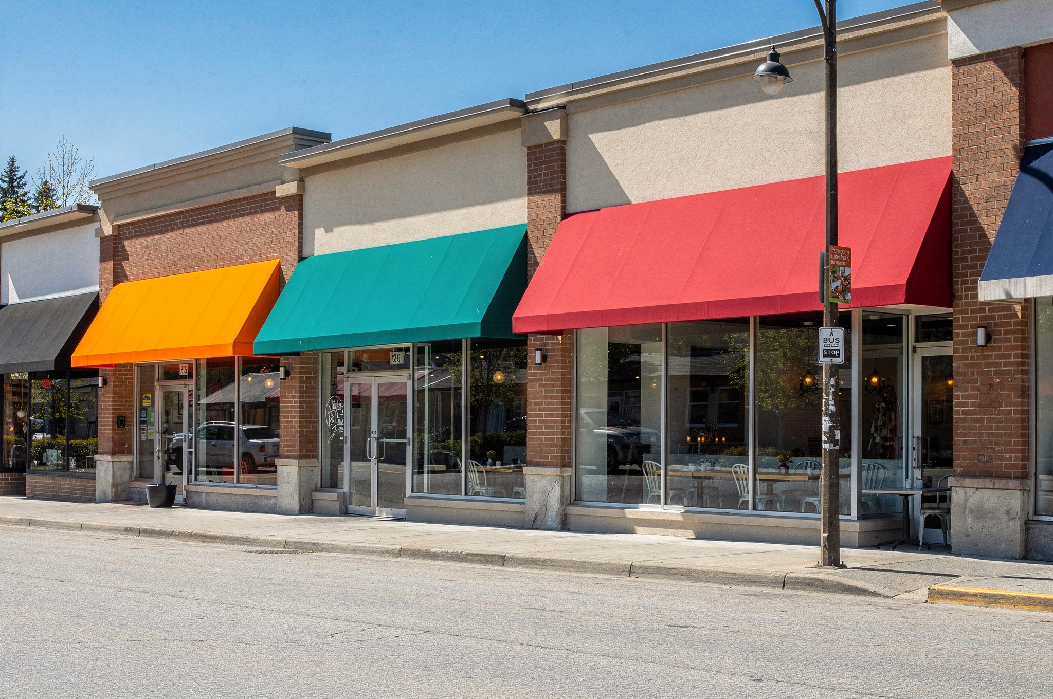restaurant-storefronts-austin-avenue-coquitlam-v2 Colorful restaurant storefronts along Austin Avenue in Coquitlam BC
